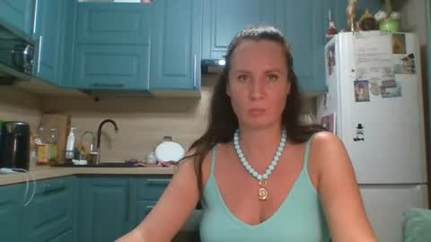 nefertiti05 online show from 07.26.26