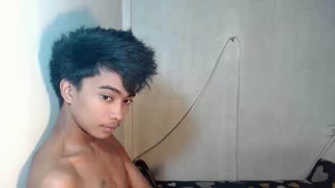 neil_asian69 online show from 12.16.25
