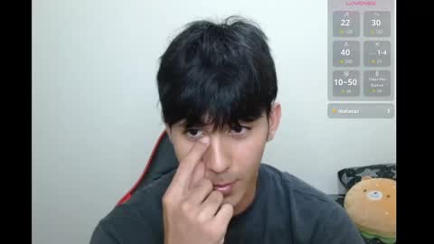 Snapshot of neithanzyn chatting on 10.25.25 Neithanzyn online show from 10.25.25