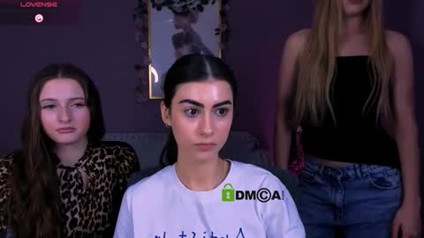 Snapshot of nekky_mouse chatting on 02.19.26 Meow online show from 02.19.26