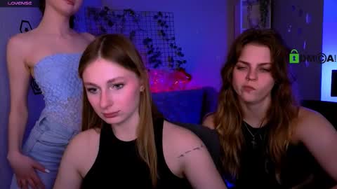 Snapshot of nekky_mouse chatting on 02.21.26 Meow online show from 02.21.26