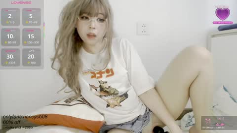 Snapshot of neko_nancy08 chatting on 10.19.25 Nancy no baby bb....or other name online show from 10.19.25