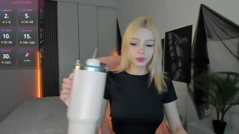 Ela  online show from 04.07.26