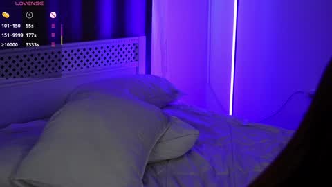 Snapshot of neldaaskins chatting on 02.08.25 Lana online show from 02.08.25