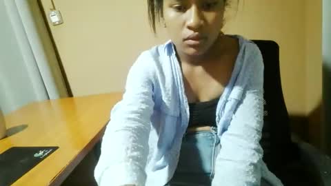 nelia_84 online show from 05.04.26