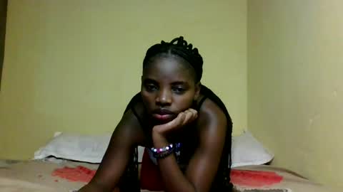Snapshot of nelly_ebony5 chatting on 07.21.26 nelly_ebony5 online show from 07.21.26