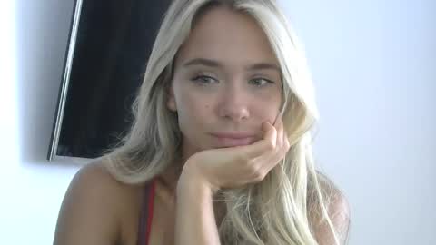 nelly_fortu online show from 04.18.26