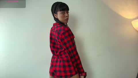 Snapshot of nelly_willd chatting on 02.16.26 nelly online show from 02.16.26