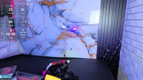 Snapshot of nena_cupcake_ chatting on 10.18.25 Salome Nena cupcake online show from 10.18.25