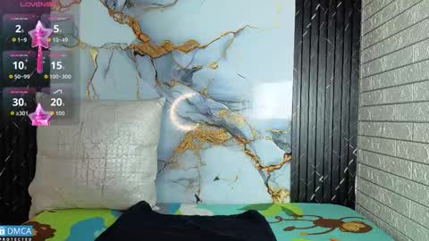 Snapshot of nena_cupcake_ chatting on 10.23.25 Salome Nena cupcake online show from 10.23.25