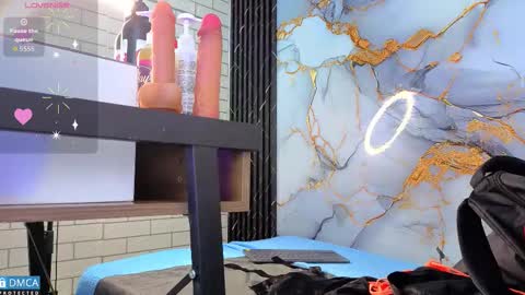 Salome Nena cupcake online show from 11.26.25