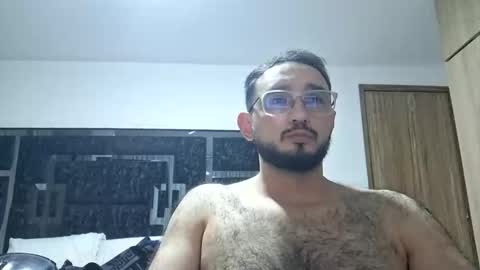 nene131523 online show from 10.21.25