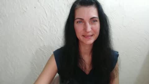 Nensy online show from 09.13.25