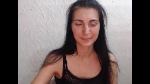 Nensy online show from 10.20.25