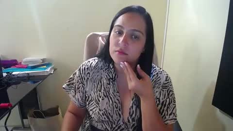 kelly lopez online show from 12.10.24