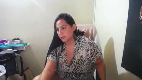 kelly lopez online show from 12.30.24