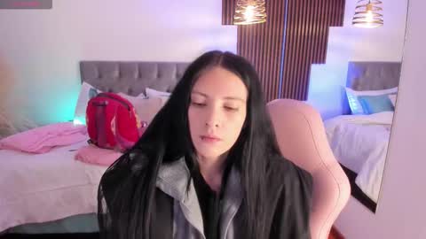 Sarah  online show from 02.06.26