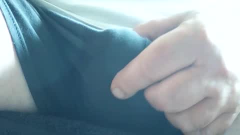 neohiom4f online show from 04.16.26