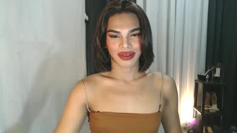 neomi online show from 12.17.25