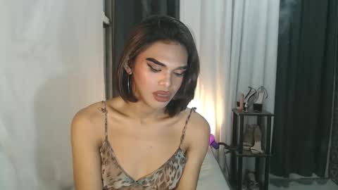 neomi online show from 02.05.26