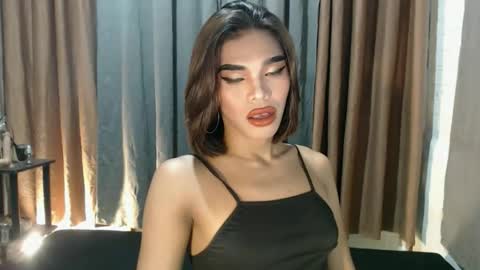 neomi online show from 02.11.26