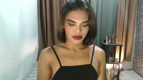 neomi online show from 03.22.26