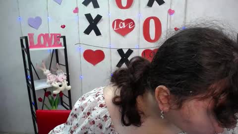 NeonilaLisova online show from 10.12.25