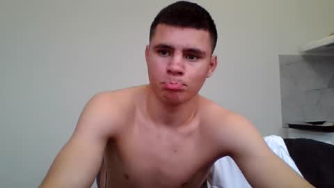 Snapshot of neoplayboy2 chatting on 10.26.25 neoplayboy2 online show from 10.26.25