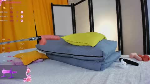 Lina Liza Emily and Grace online show from 02.19.25