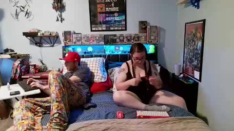 ThatOneCouple online show from 10.03.25