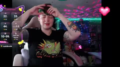 Snapshot of nerdy_squirty chatting on 05.25.26 NerdySquirty online show from 05.25.26