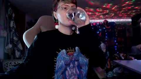 Snapshot of nerdy_squirty chatting on 06.18.26 NerdySquirty online show from 06.18.26