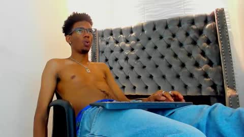 Nero online show from 10.21.25