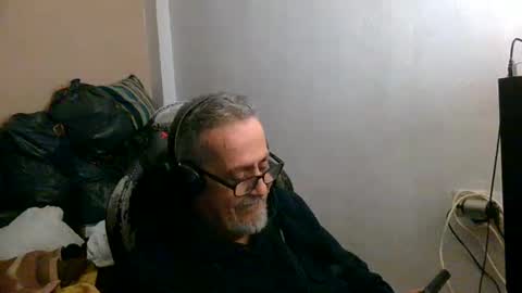 Snapshot of neron401 chatting on 04.20.26 neron401 online show from 04.20.26