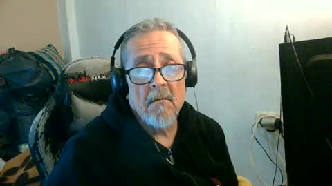Snapshot of neron401 chatting on 04.26.26 neron401 online show from 04.26.26