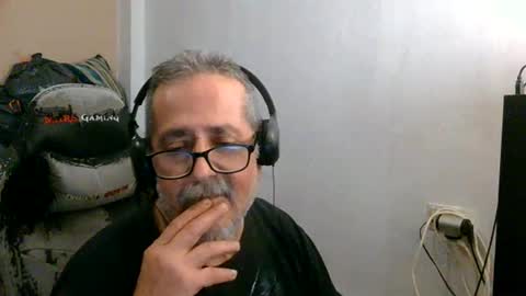 Snapshot of neron401 chatting on 05.02.26 neron401 online show from 05.02.26