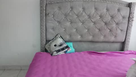 nesuko_kamado online show from 10.10.25