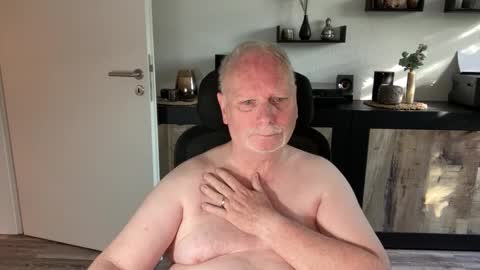 Snapshot of nettermann1968 chatting on 05.28.26 nettermann1968 online show from 05.28.26