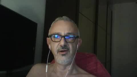 Snapshot of nevenerabis chatting on 11.02.25 nevenerabis online show from 11.02.25