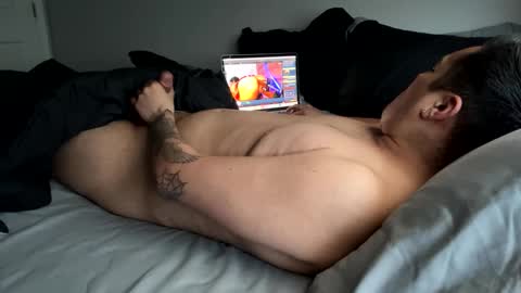 Snapshot of never___satisfied chatting on 03.09.25 never___satisfied online show from 03.09.25