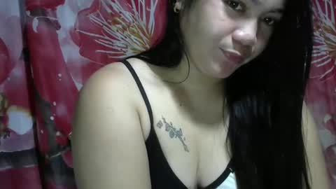 Snapshot of new_lady24 chatting on 03.07.25 new_lady24 online show from 03.07.25