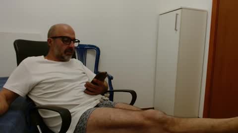 simi online show from 10.10.25