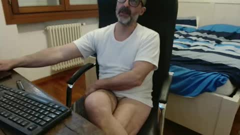 simi online show from 04.05.26