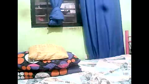 Snapshot of new_taboo_fetishqueen chatting on 06.03.26 mariapaula online show from 06.03.26