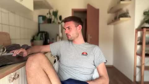 Finnr online show from 03.08.25