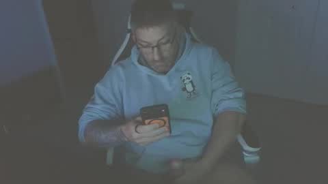 Snapshot of newevo chatting on 01.06.26 newevo online show from 01.06.26