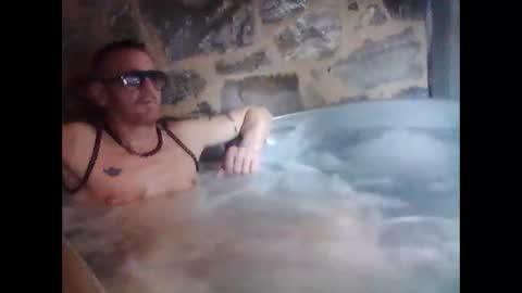 newfun11 online show from 10.11.25