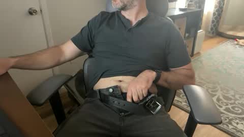 Snapshot of newguy_097 chatting on 10.08.25 newguy_097 online show from 10.08.25