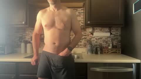 Snapshot of newguy_097 chatting on 11.02.25 newguy_097 online show from 11.02.25