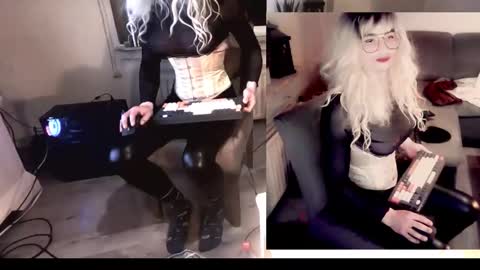Snapshot of newwetcouple chatting on 02.17.26 NylonHeelFreaks online show from 02.17.26